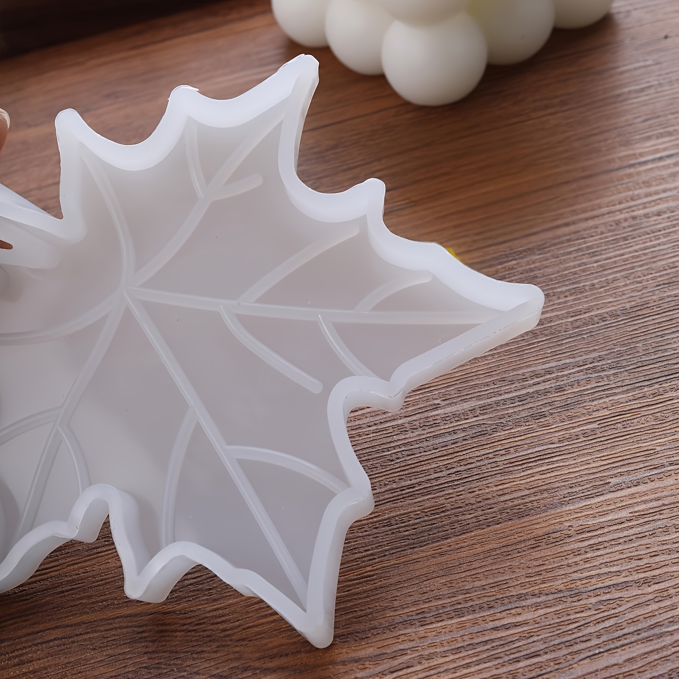 1PC Maple Leaf shaped Silicone - Soap Making Handmade ulasan dan harga